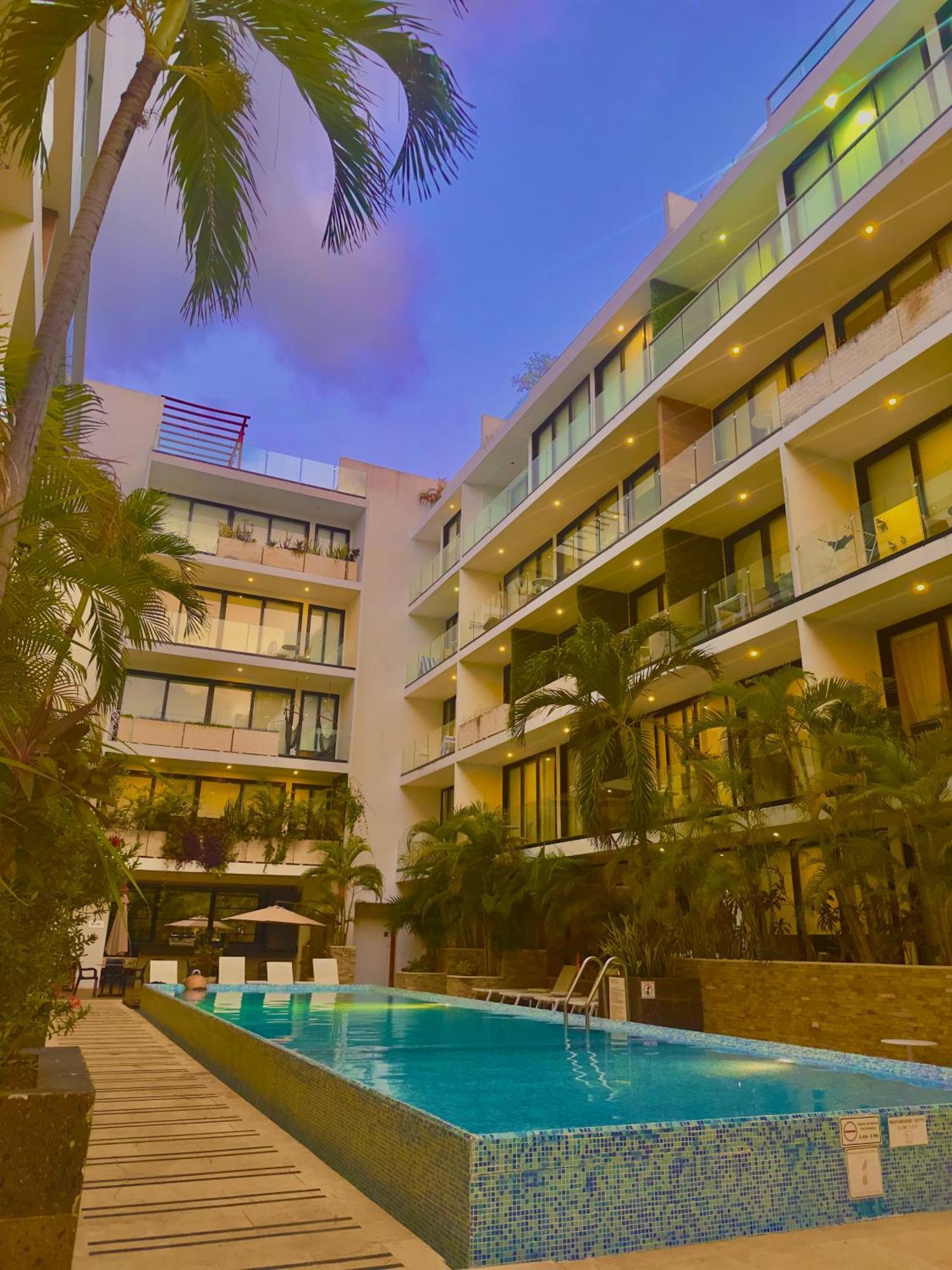 The City Condos By Menesse Playa del Carmen Exterior photo